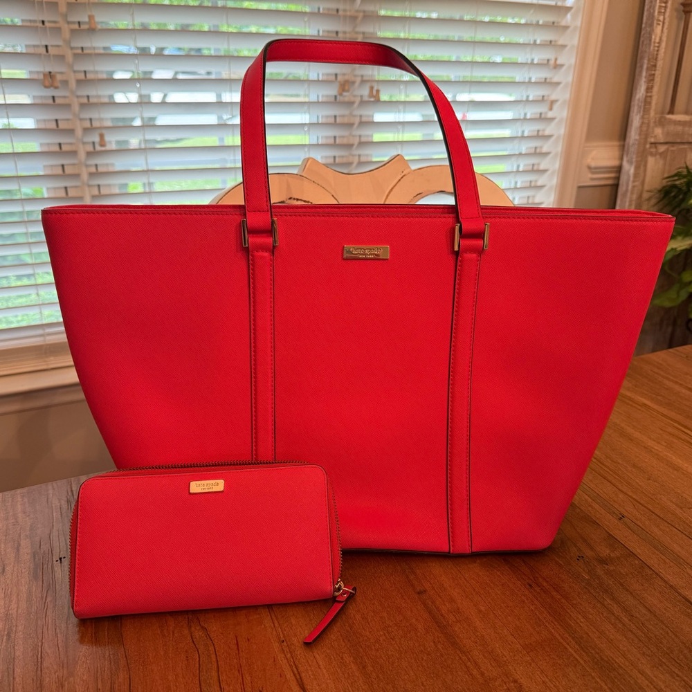 Kate Spade Coral Tote Bag & Wallet Elegant and Spacious